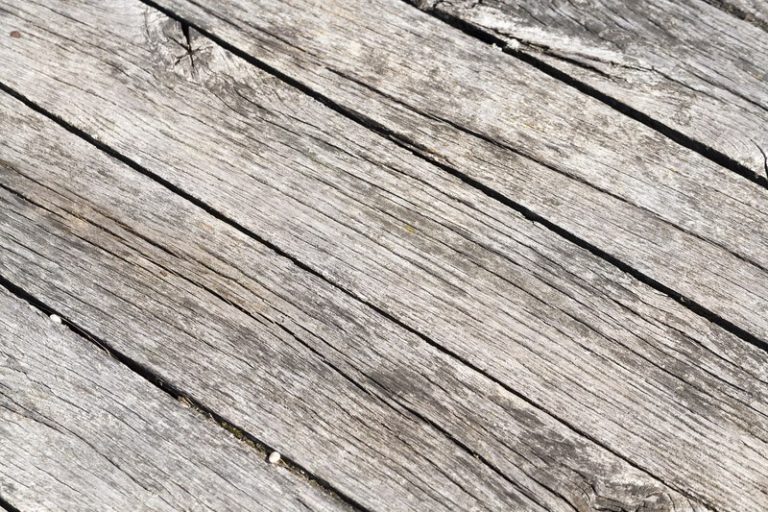 Can Distressed Wood Floors Be Refinished?