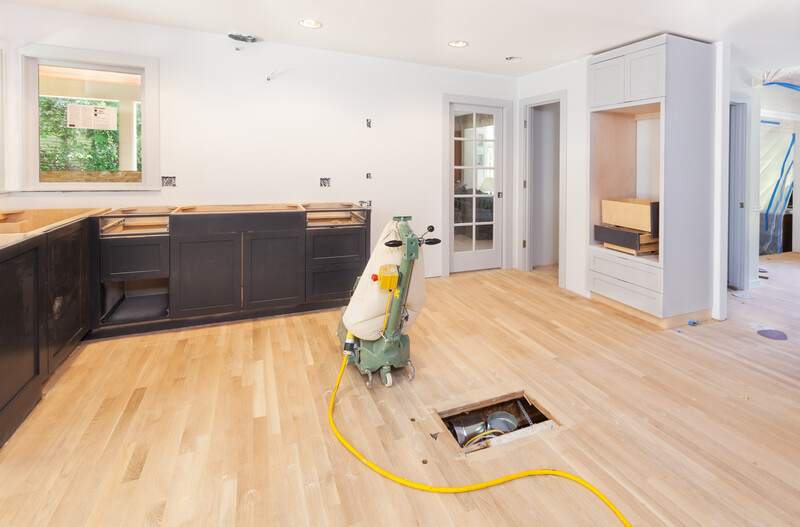 Floor sander for renovation