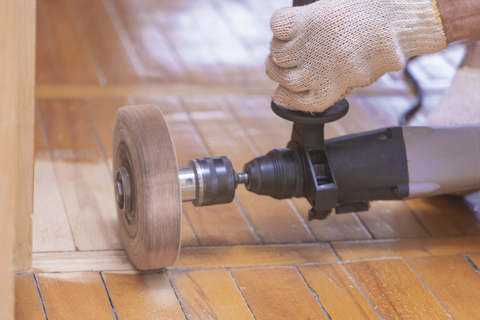 sanding parquet flooring